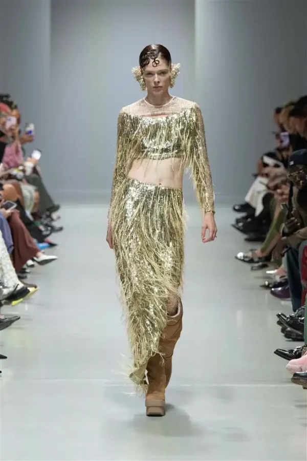 Sequintassel Embroidery Midi-Skirt